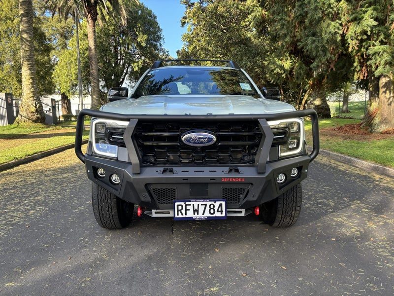 2025 Ford Ranger STORMTRAK 4WD PHEV, photo 2