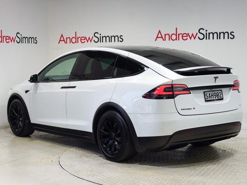 2018 Tesla Model X 75D EV/4WD, photo 3