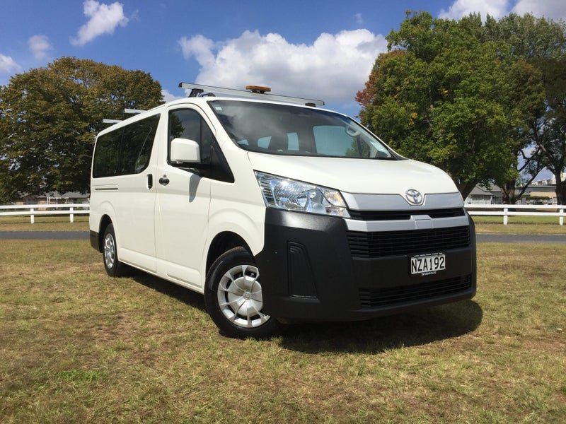 2021 Toyota Hiace ZR GVN 2.8L AUTO