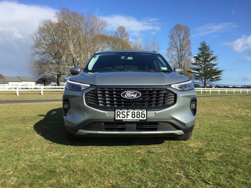2026 Ford Escape TITANIUM | 2.5L HYBRID, photo 2