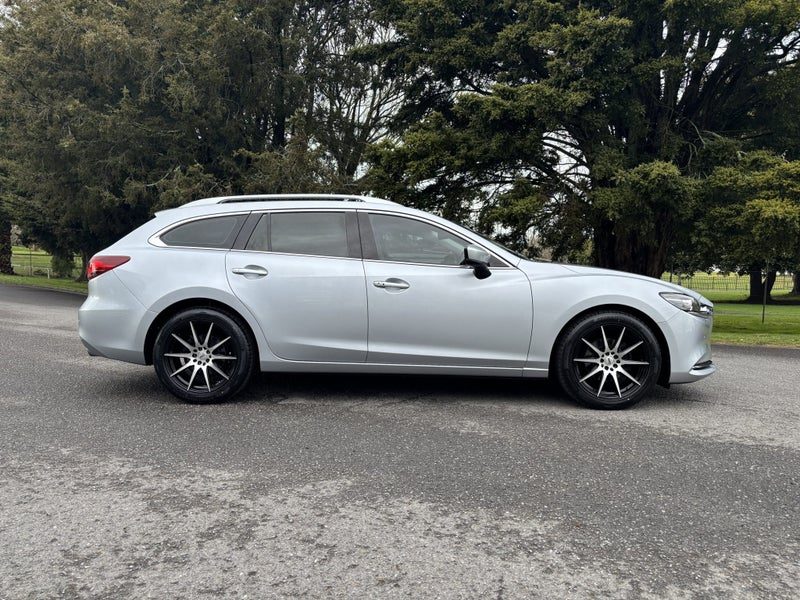 2022 Mazda 6 GSX 2.5L PETROL S/W, photo 2