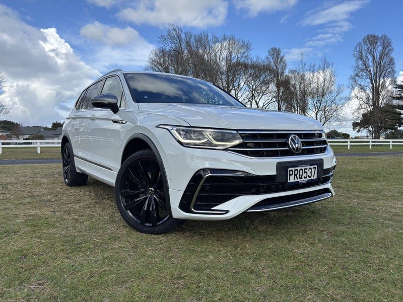 2023 Volkswagen Tiguan Allspace R-Line 2.0L AWD