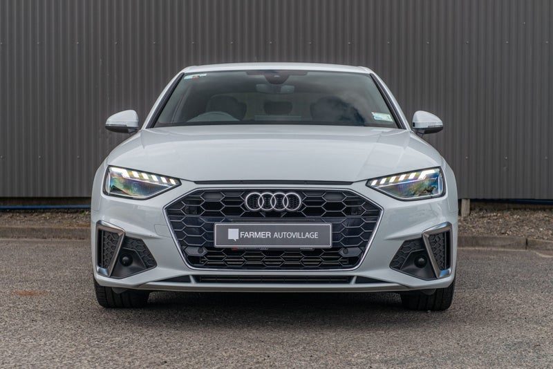 2020 Audi A4 40 2.0TFSI 140kW S Line Sedan, photo 2