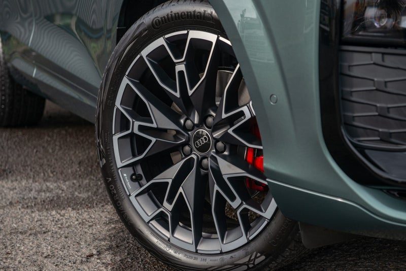 2026 Audi Q3 2.0TFSI 195Kw S line quattro, photo 3