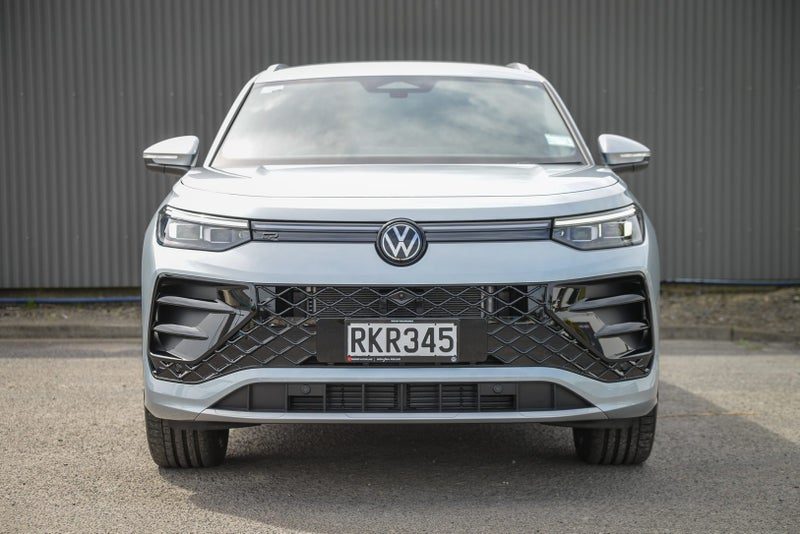 2025 Volkswagen Tayron R-Line AWD 2.0, photo 2
