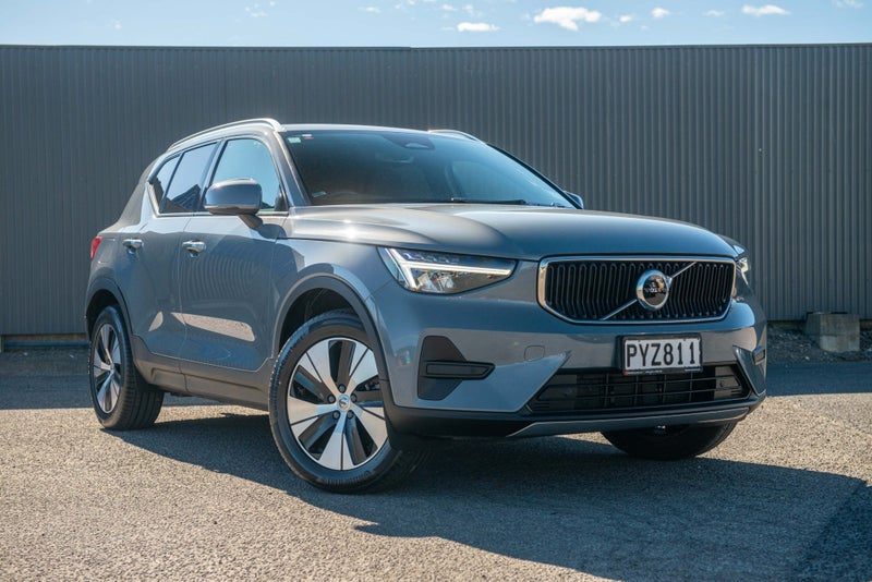 2023 Volvo XC40 B4 Plus 2.0P MHT