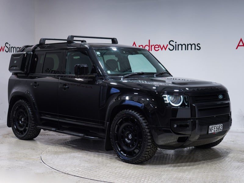 2020 Land Rover Defender 110 D 240 SE