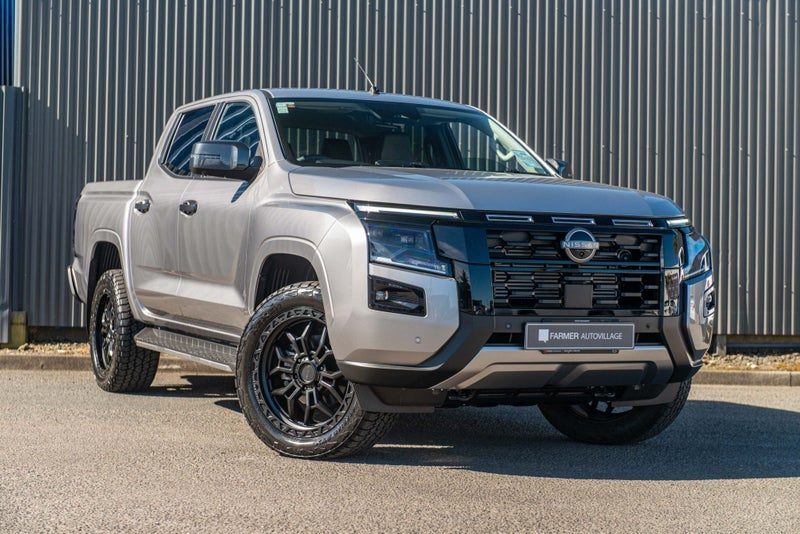 2026 Nissan Navara ST-X 2.4D 4WD Auto D-Cab, main photo