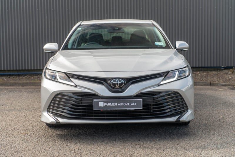 2018 Toyota Camry Gl 2.5P/6At, photo 2