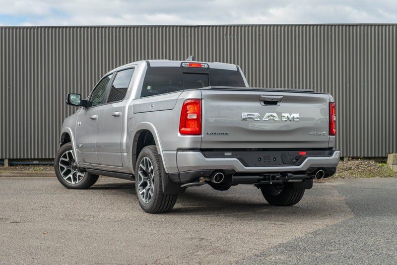 2026 Ram 1500 DT Laramie Sport Hurricane, photo 2