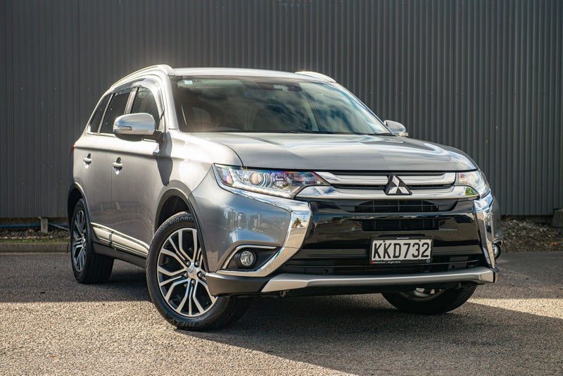 2017 Mitsubishi Outlander Xls 2.0P/Cvt