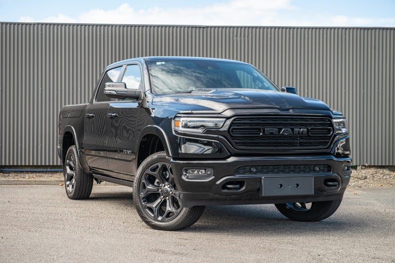 2026 Ram 1500 Limited I6 Rb Night, main photo