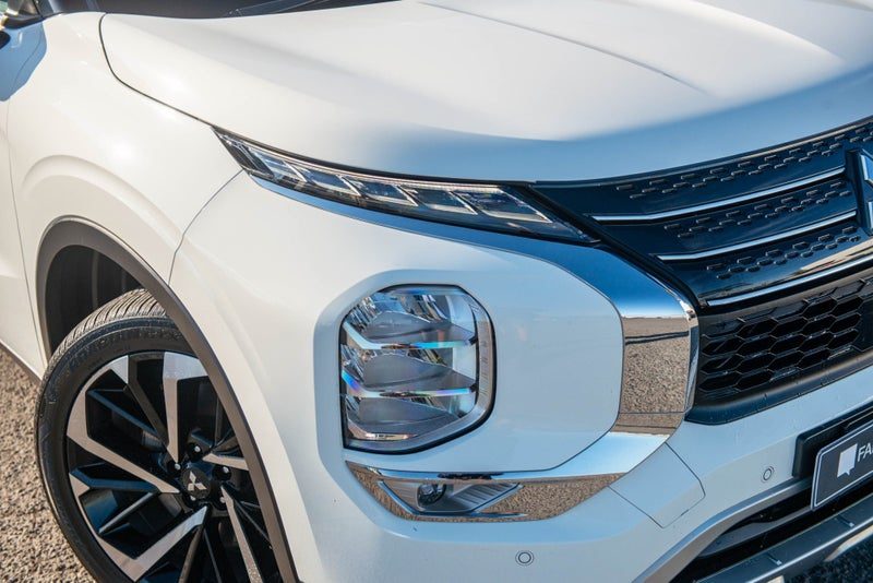 2022 Mitsubishi Outlander Xls 2.5P/Cvt, photo 3