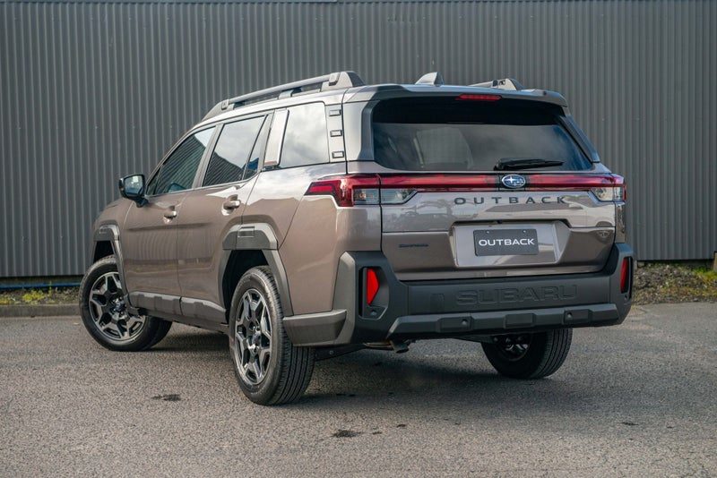 2026 Subaru Outback Touring 2.5P/Awd, photo 3