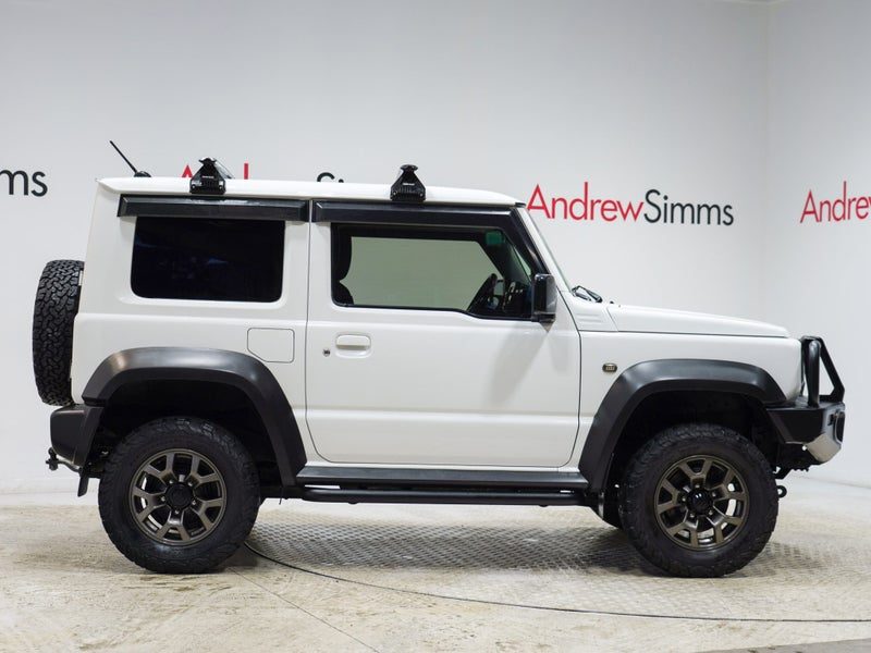 2021 Suzuki Jimny Sierra 1.5P/4WD/5MT, photo 3