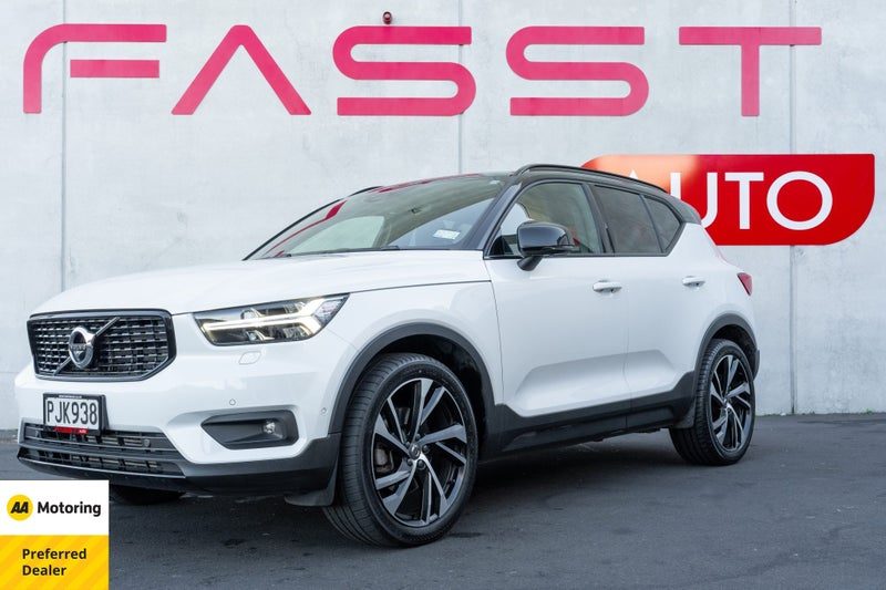 2022 Volvo XC40 T5 AWD R-Design 2.0P