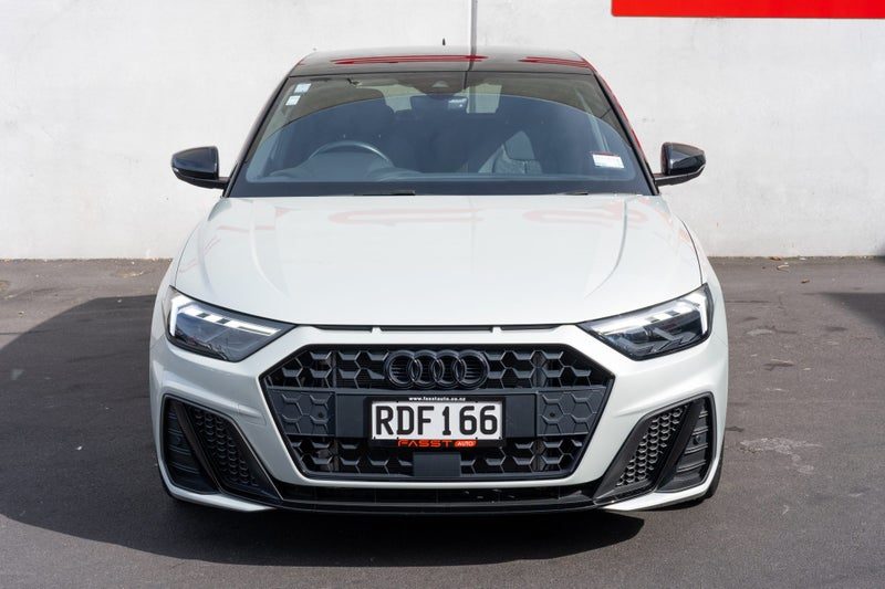 2024 Audi A1 35 TFSI S Line 1.5P NZ NEW, photo 3