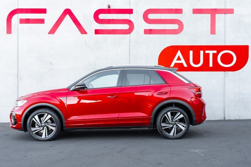 2023 Volkswagen T-Roc TSI R-Line 2WD 1.4PT, photo 2