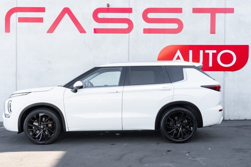 2024 Mitsubishi Outlander VRX 2.5P/4WD, photo 2