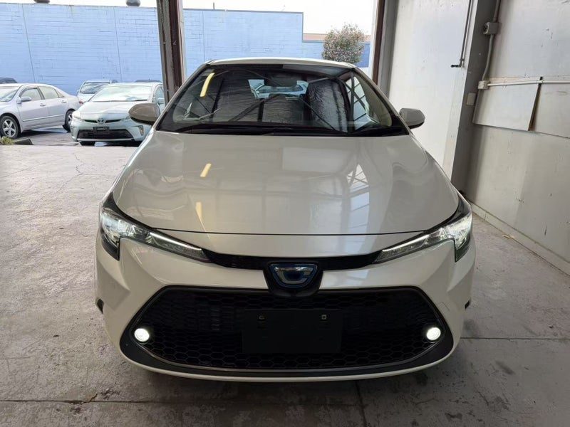 2021 Toyota Corolla Touring Hybrid, photo 2