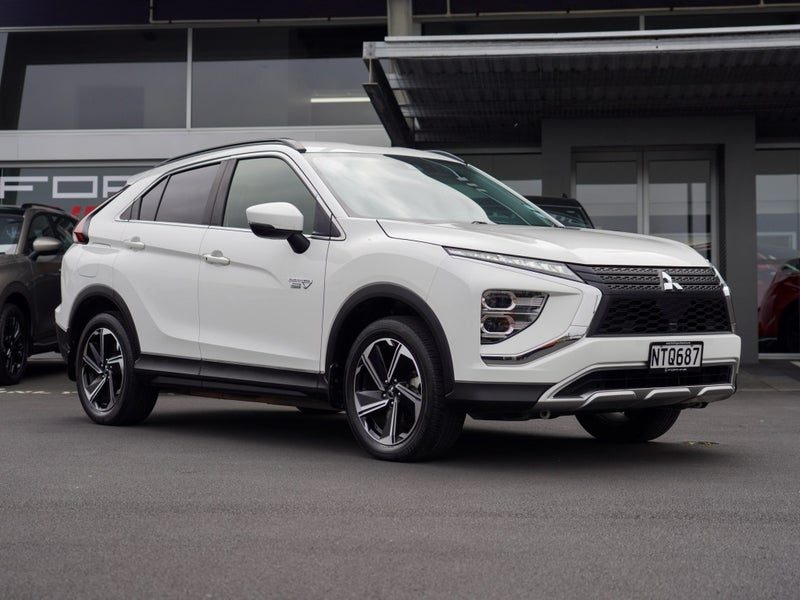 2022 Mitsubishi Eclipse Cross XLS PHEV 4WD Auto, photo 2