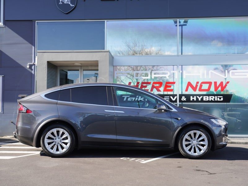 2017 Tesla Model X 75X, photo 2