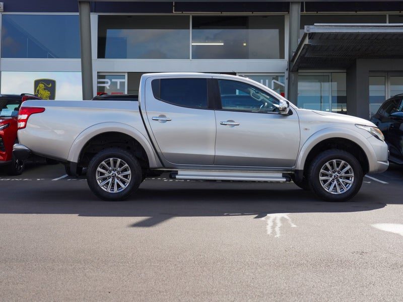 2018 Mitsubishi Triton DC GLXR 2.4TD 5A, photo 2