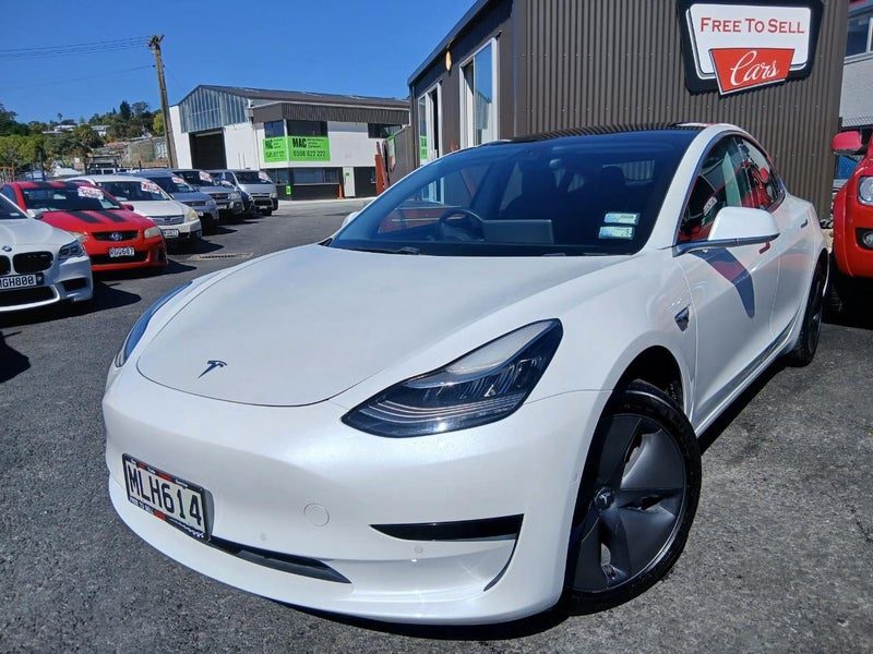 2019 Tesla Model 3 Standard Range +