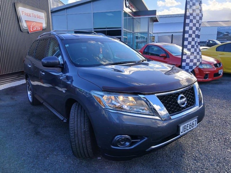 2015 Nissan Pathfinder 7 SEATER 4WD, photo 3