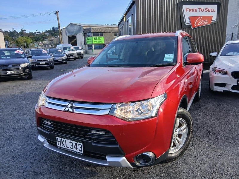 2014 Mitsubishi Outlander LS 2.4P/4WD/CVT/SW/5