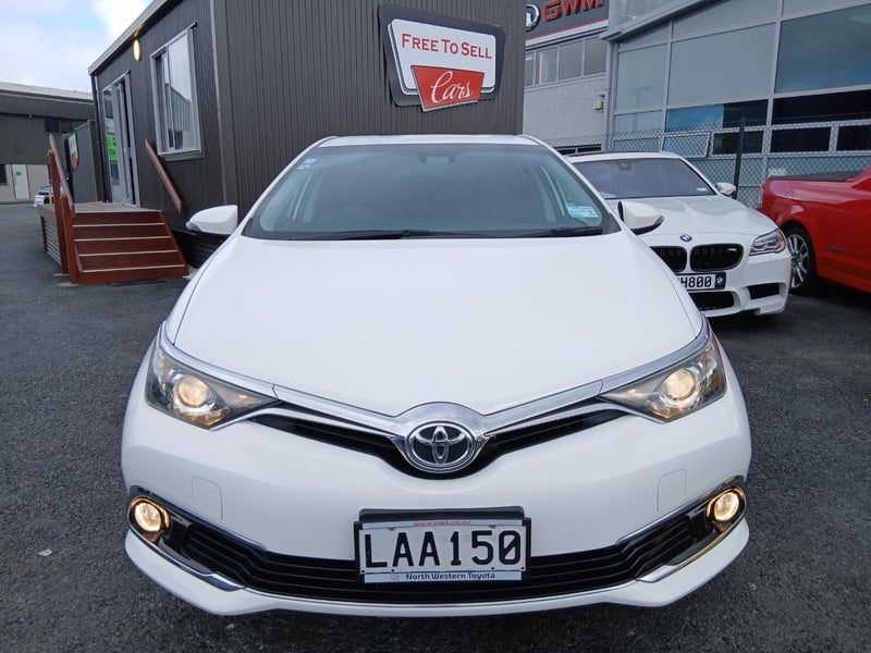 2017 Toyota Corolla GLX 1.8P/CVT, photo 2