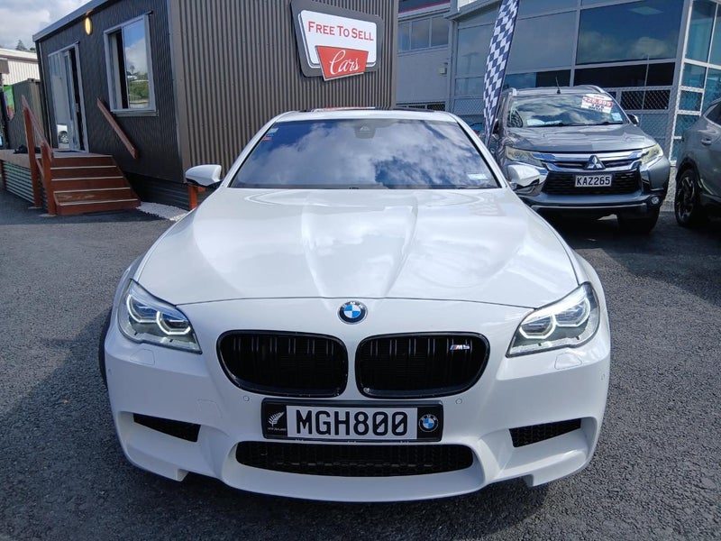 2015 BMW M5 Competition Edition, photo 2