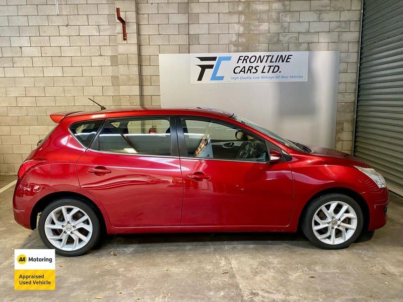 2014 Nissan Pulsar ST-S MODEL- NZ NEW, photo 2