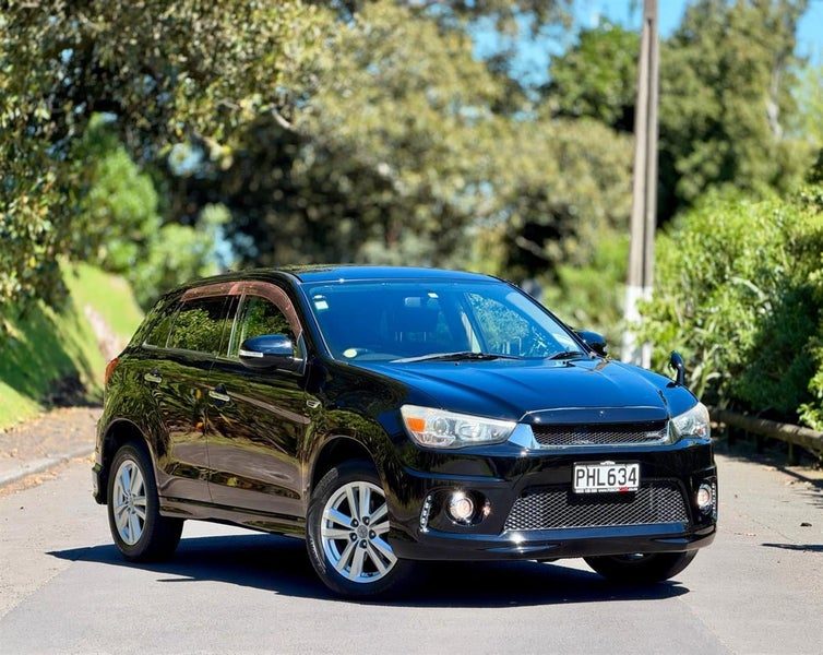 2012 Mitsubishi RVR, main photo
