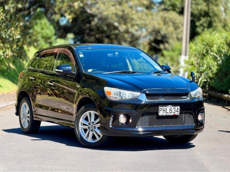 2012 Mitsubishi RVR, photo 2