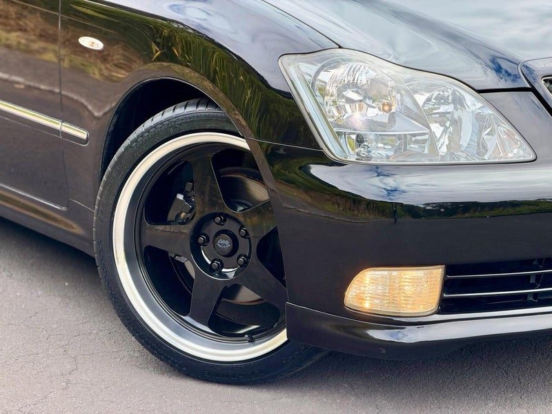 2005 Toyota Crown ATHLETE, photo 3