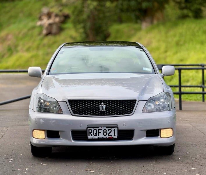2007 Toyota Crown ATHLETE, photo 3