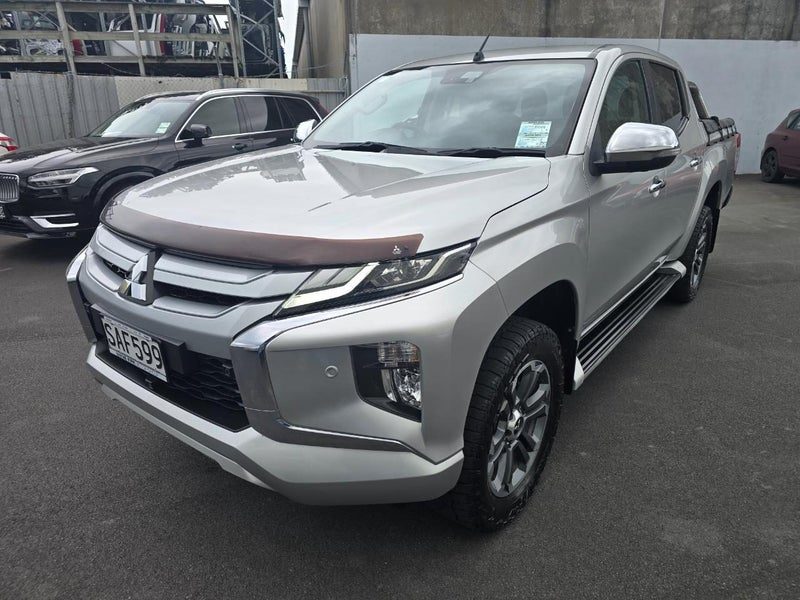 2021 Mitsubishi Triton DC VRX 4WD 6AT 2.4D, photo 3