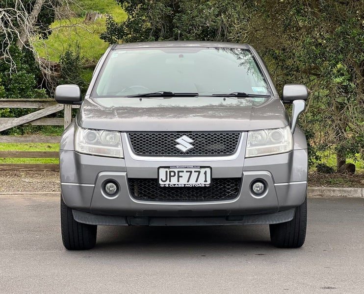 2005 Suzuki Escudo, photo 2