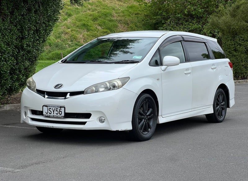 2009 Toyota Wish, photo 3
