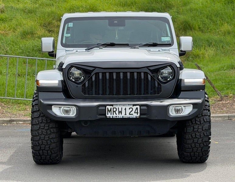 2020 Jeep Wrangler Overland, photo 2