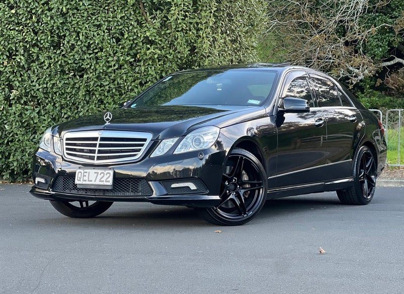2011 Mercedes-Benz E 550, photo 3