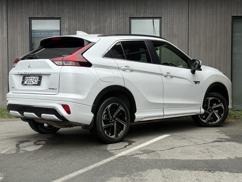 2022 Mitsubishi Eclipse Cross Vrx Phev/4Wd/At, photo 3