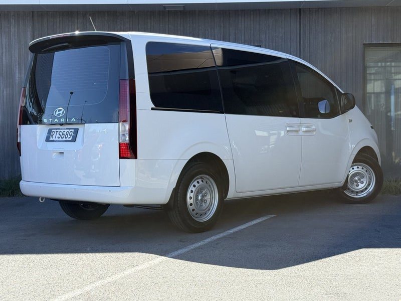 2026 Hyundai Staria Load 2.2Dt/8At, photo 3