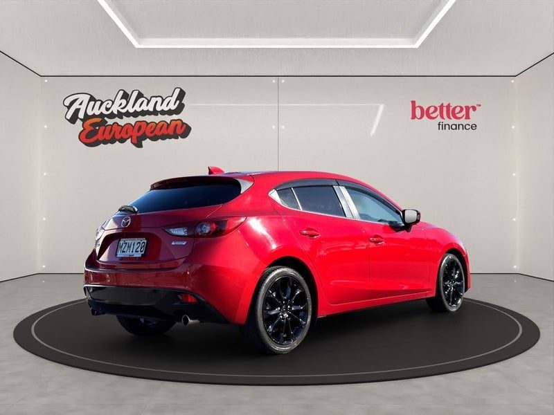 2014 Mazda Axela, photo 3
