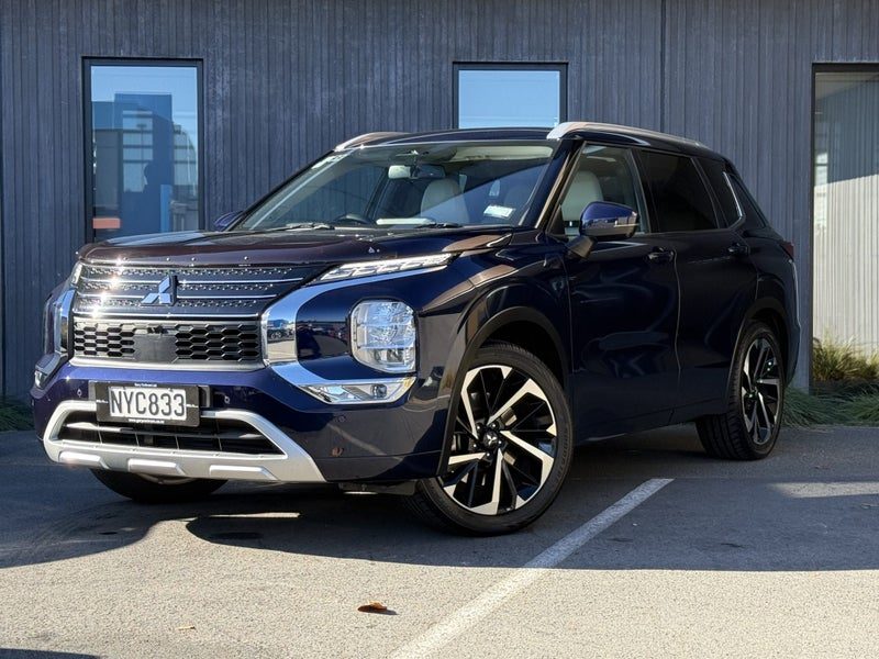 2021 Mitsubishi Outlander Vrx 2.5P/4Wd/Cvt, photo 2