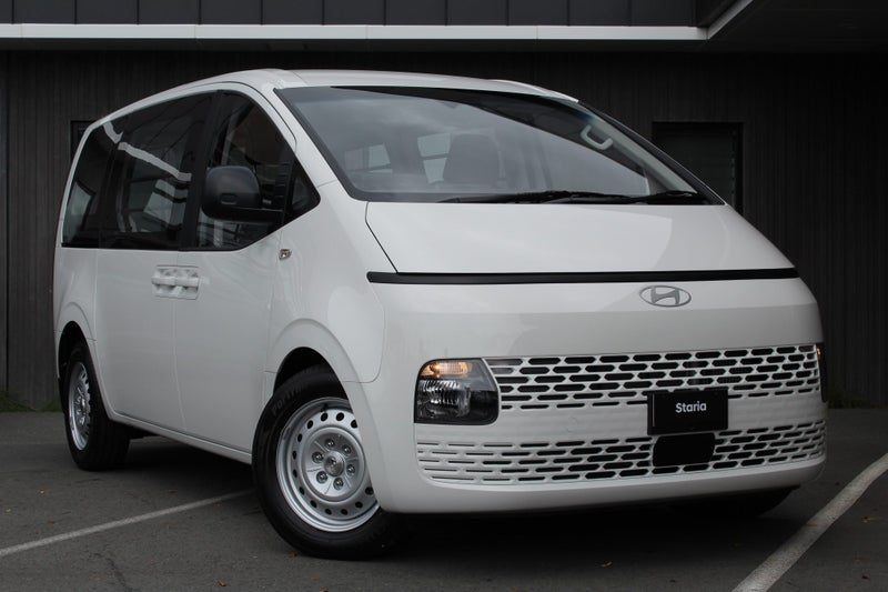 2026 Hyundai Staria Load 2.2Dt/8At