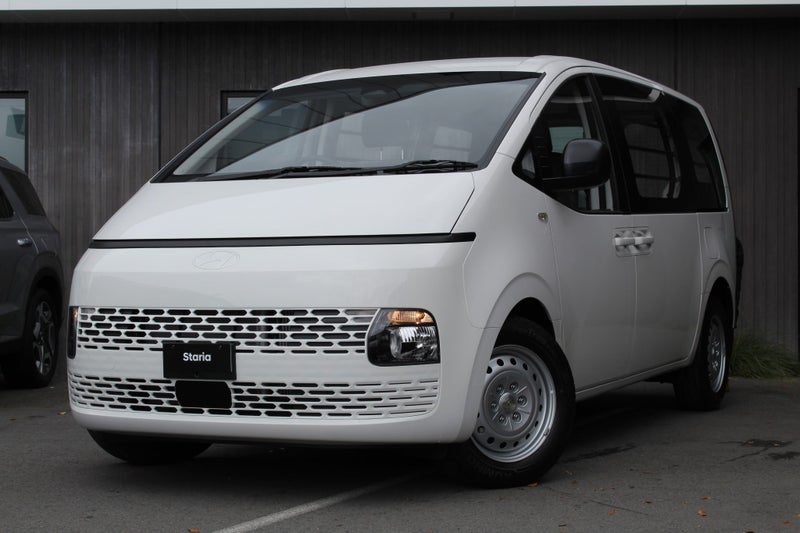 2026 Hyundai Staria Load 2.2Dt/8At, photo 2