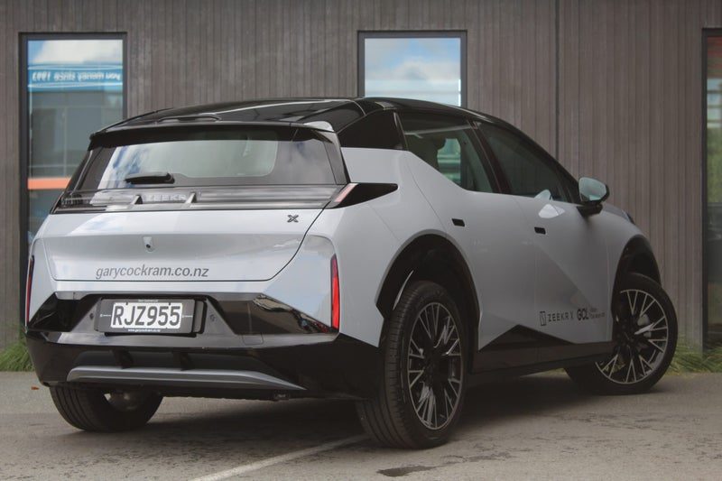 2025 Zeekr X Awd 66Kwh/Ev/Awd/At, photo 3