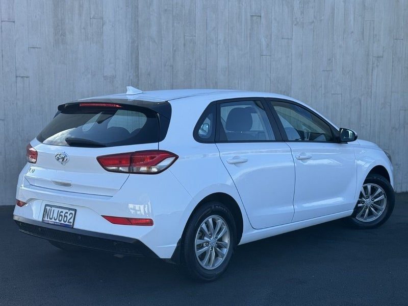 2021 Hyundai i30 PDE 1.5 Hatch, photo 3